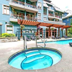 Alpenglow Queen Boho By Mva Apartment Whistler